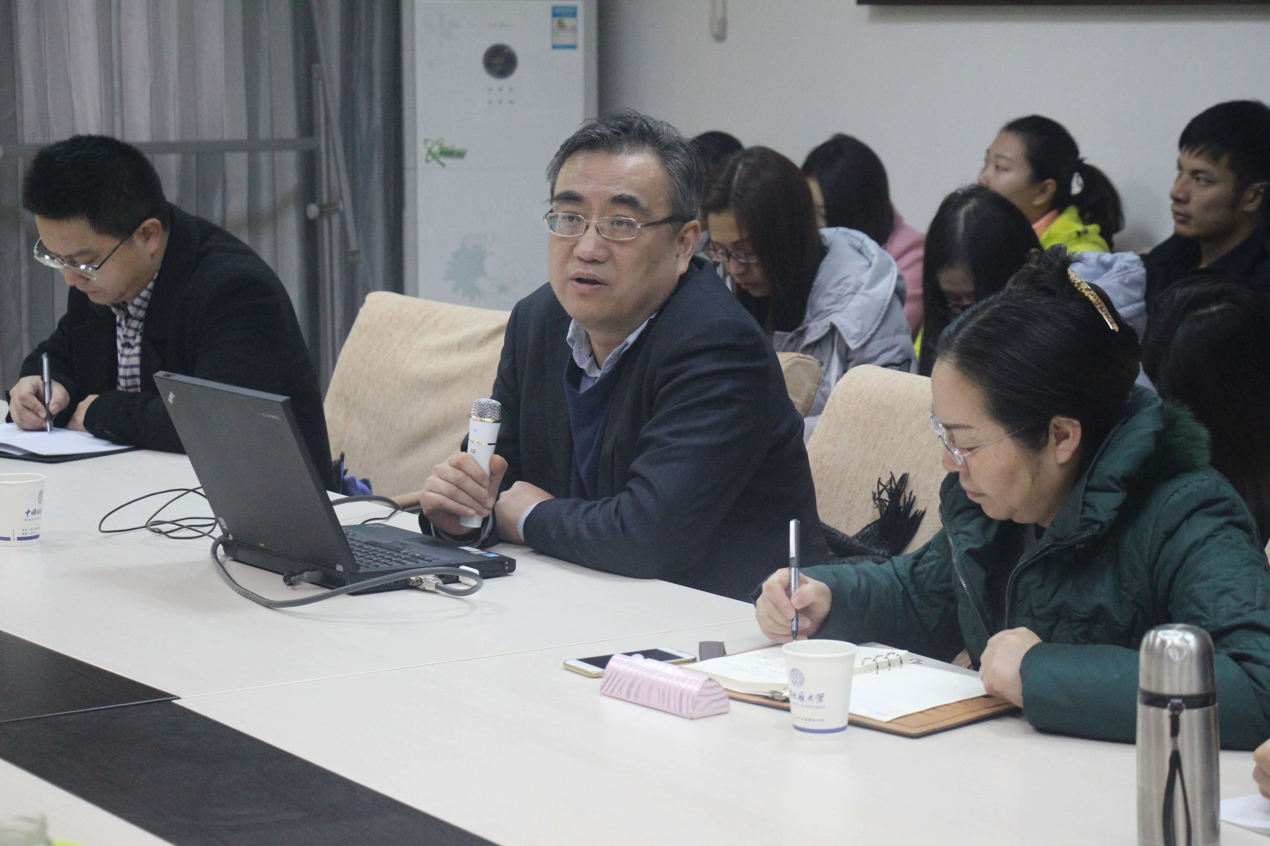 宋进教授到必赢中国官方网站做学术报告 宋进教授到必赢中国官方网站做学术报告
