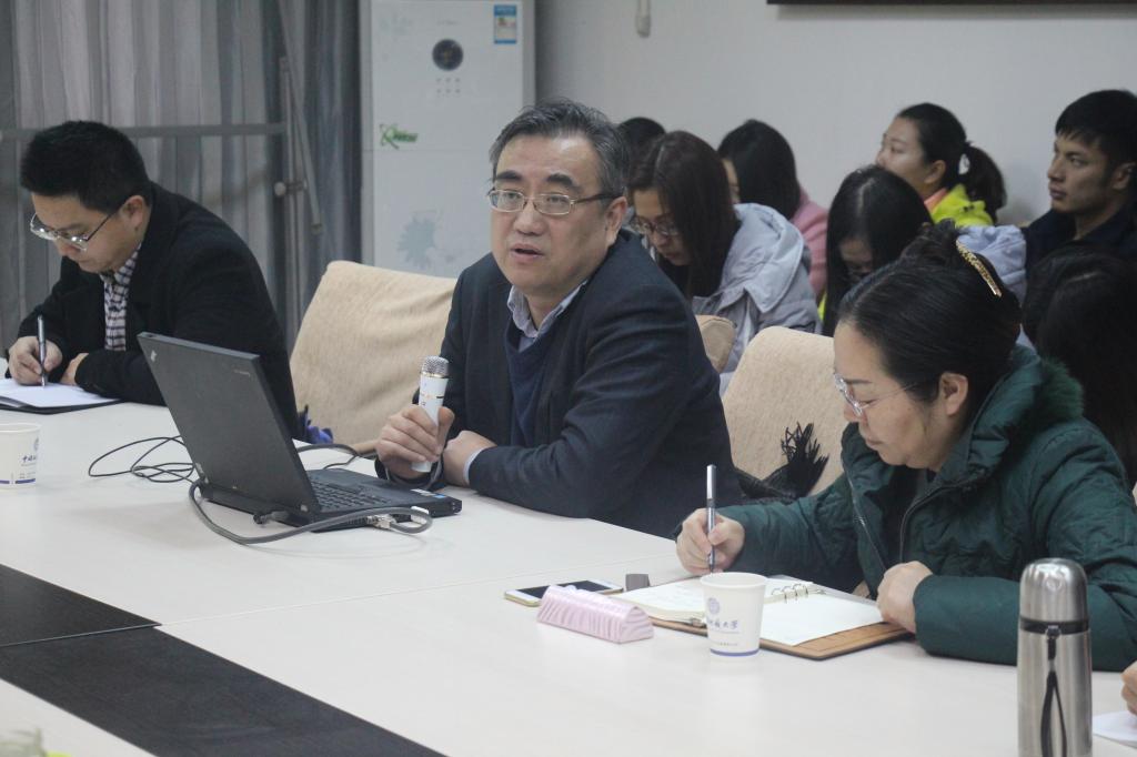 宋进教授到必赢中国官方网站做学术报告 宋进教授到必赢中国官方网站做学术报告
